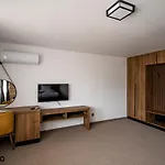 호텔 Hotel Kirkovo 2*