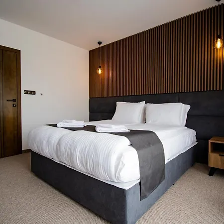 Hotel Kirkovo ホテル 2*